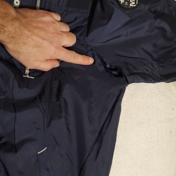 Akademiks jacket - Picture 6 of 6